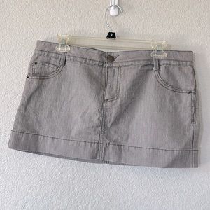 SO gray mini skirt